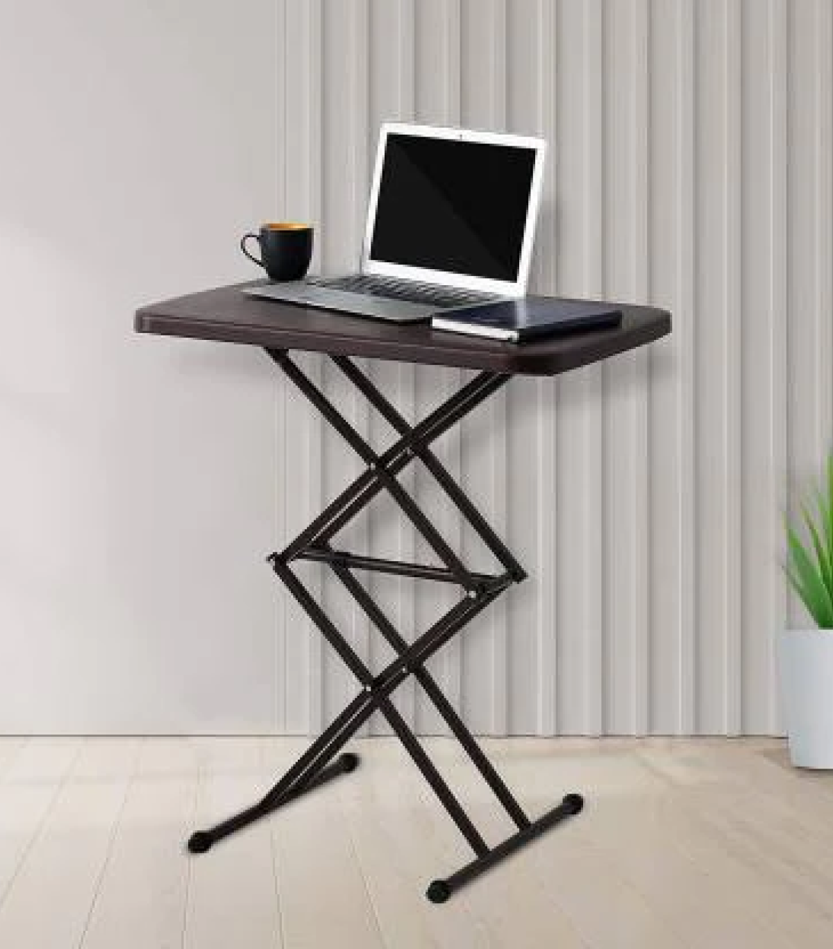 Portable Height Adjustable Table
